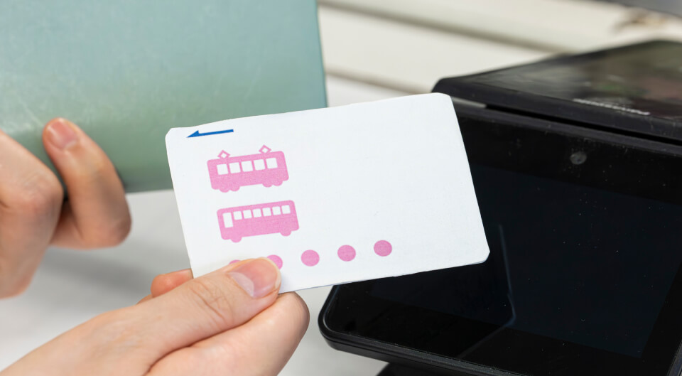 乗車前にチャージのご協力をお願いします！