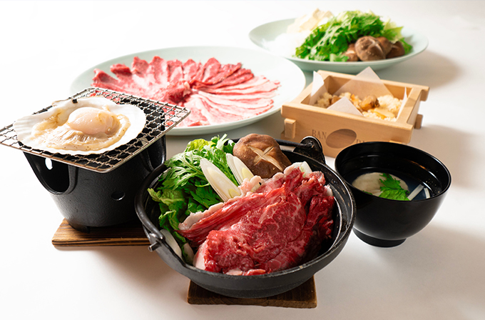 栃木ブランド牛すき鍋&ほたて三昧膳のご昼食